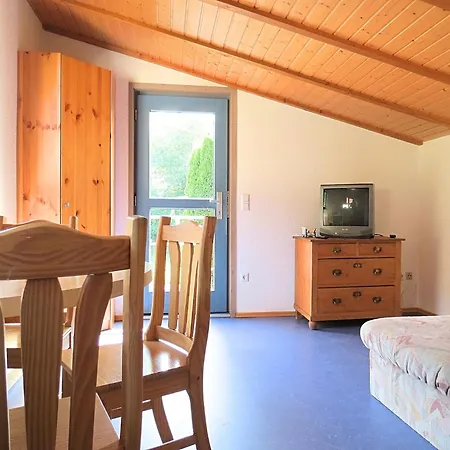 Farm Situated Next To The Kellerwald-edersee National Park With A Sunbathing Lawn شقة *