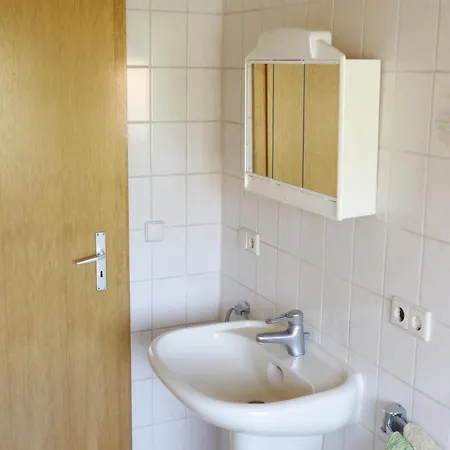 شقة Farm Situated Next To The Kellerwald-edersee National Park With A Sunbathing Lawn باد ويلدنغن