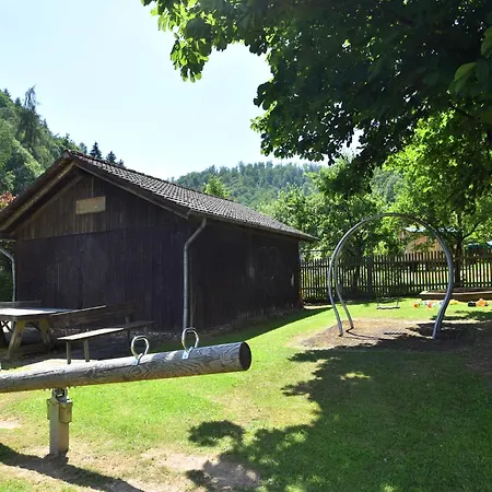 Farm Situated Next To The Kellerwald Edersee National Park With A Sunbathing Lawn 公寓 *