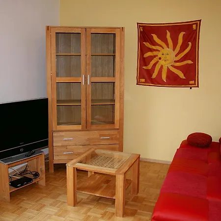 Apartment Farm Situated Next To The Kellerwald-edersee National Park With A Sunbathing Lawn *