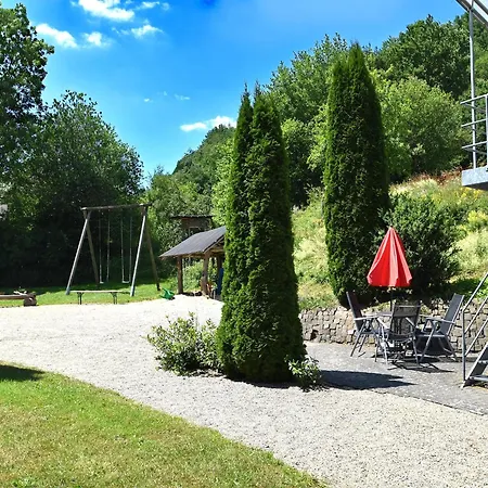 Apartment Farm Situated Next To The Kellerwald-edersee National Park With A Sunbathing Lawn *
