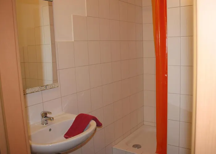 Farm Situated Next To The Kellerwald-edersee National Park With A Sunbathing Lawn דירה *