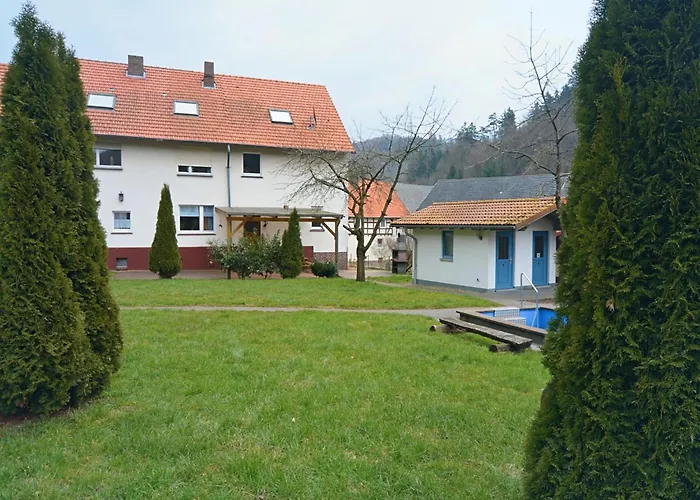 Farm Situated Next To The Kellerwald-edersee National Park With A Sunbathing Lawn דירה